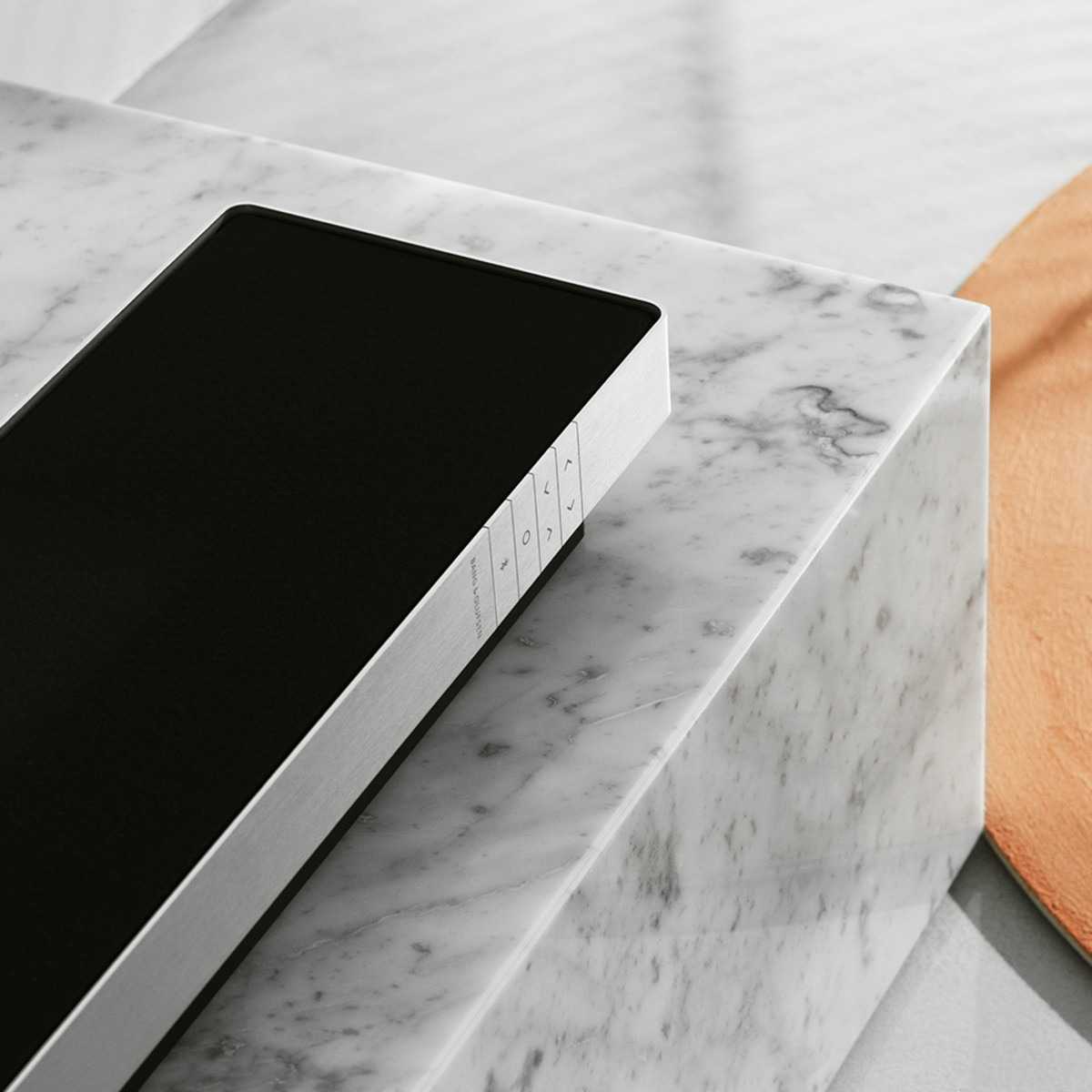 Bang & Olufsen Beosound STAGE Silver/Black – цена, описание и отзывы — фото