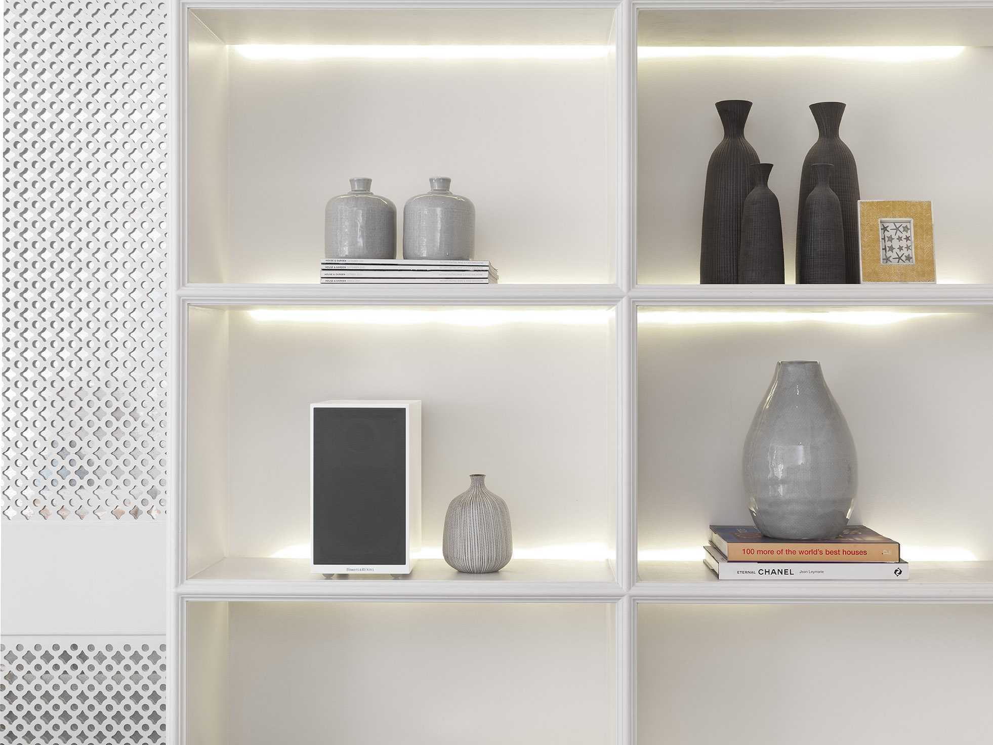 Полочная акустика Bowers & Wilkins 707 S Satin White – цена, описание и отзывы — фото