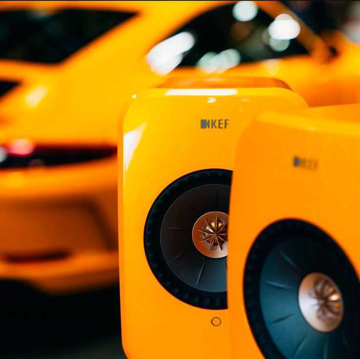 Полочная акустика KEF LSXII Solaris Yellow – цена, описание и отзывы — фото