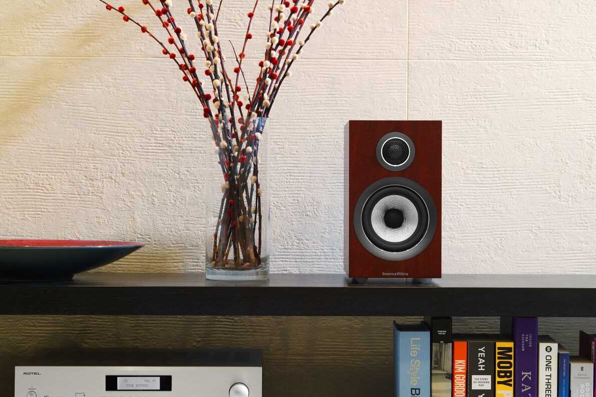 Полочная акустика Bowers & Wilkins 706 S Rosenut – цена, описание и отзывы — фото