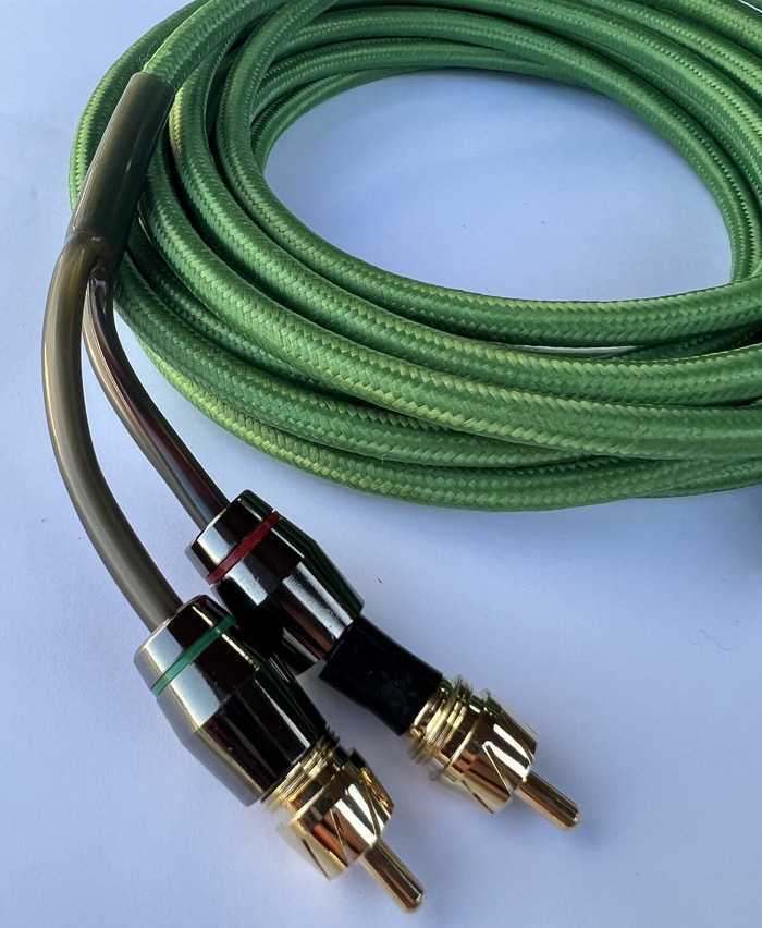 Межблочный кабель Turbo Bass 17FT RCA - Green – цена, описание и отзывы — фото