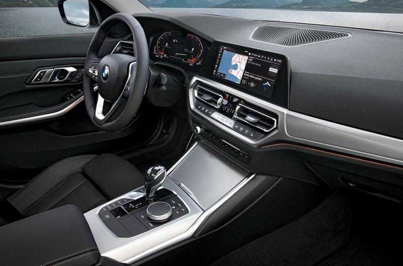 Как проводит диагностику акустики дилер BMW