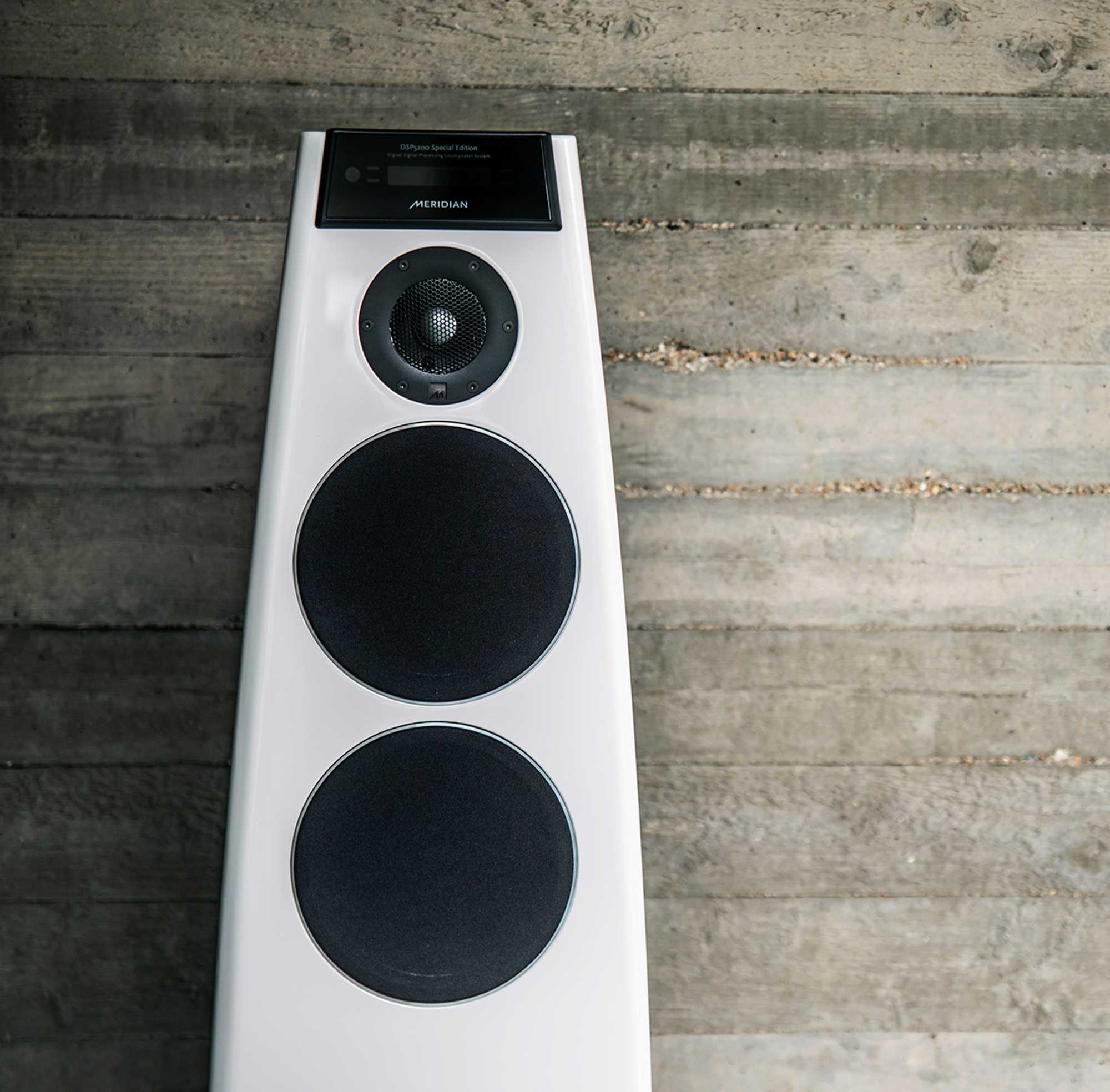  Meridian Audio DSP 5200SE White – цена, описание и отзывы — фото