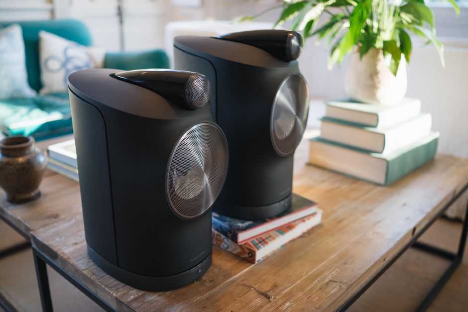 Мультирумная активная акустическая система Bowers & Wilkins Formation Duo Black – цена, описание и отзывы — фото
