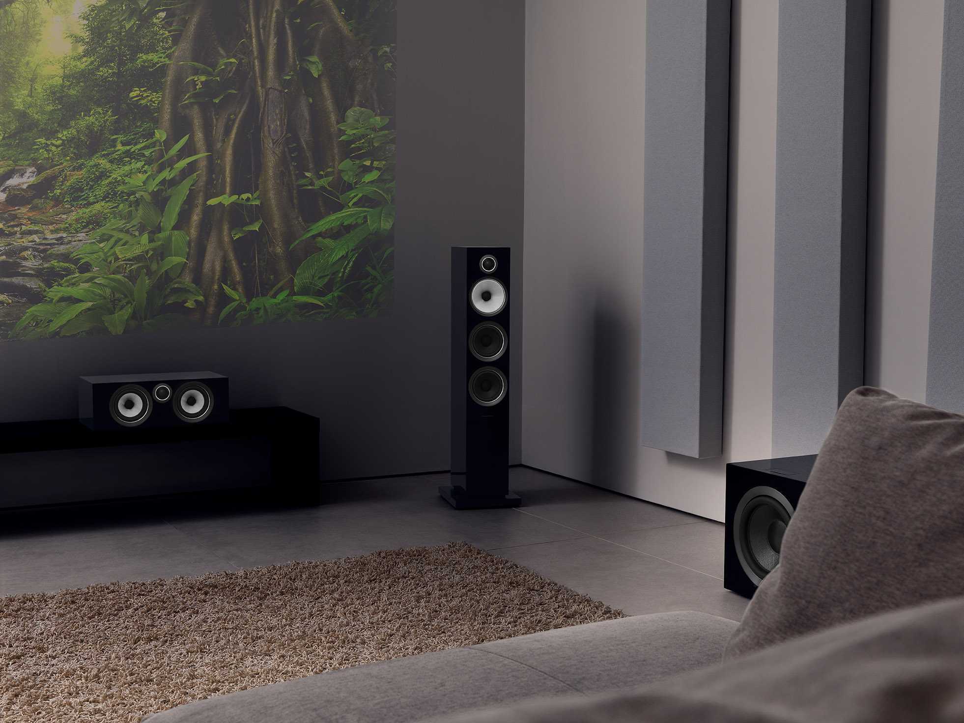 Напольная акустическая система Bowers & Wilkins 704 S3 Gloss Black – цена, описание и отзывы — фото