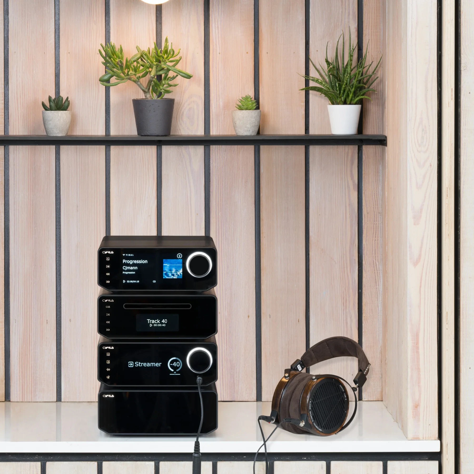  CYRUS 40 AMP Black – цена, описание и отзывы — фото