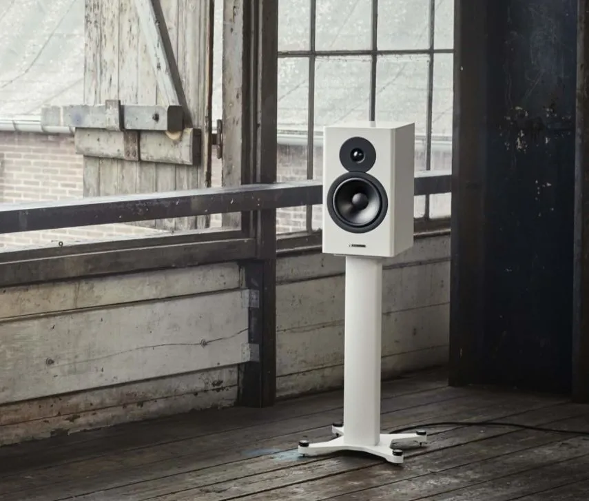 Полочная акустика Dynaudio Evoke 20 White high gloss – цена, описание и отзывы — фото