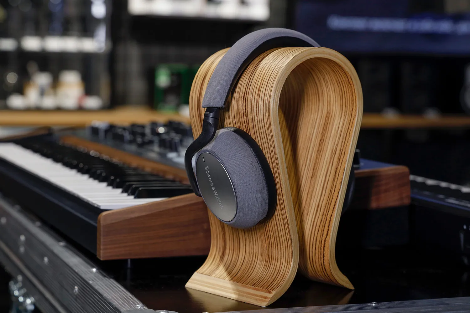 Беспроводные наушники Bowers & Wilkins PX7 Silver – цена, описание и отзывы — фото